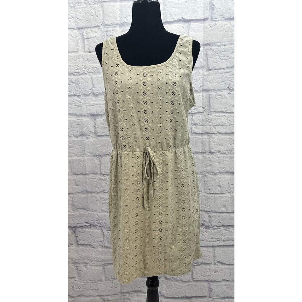 Shein Sleeveless Eyelet Lace Sage Green XL